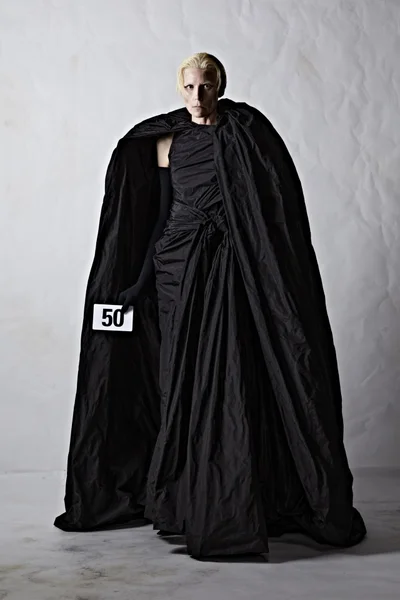 Look 50
